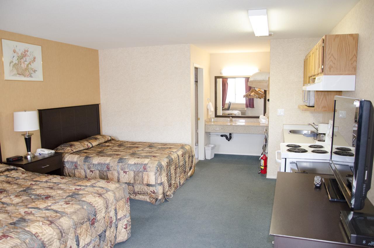 Best Budget Inn & Suites Kamloops Zewnętrze zdjęcie