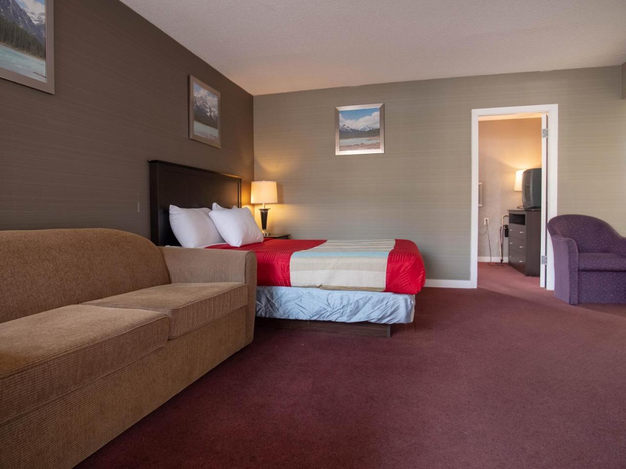 Best Budget Inn & Suites Kamloops Zewnętrze zdjęcie